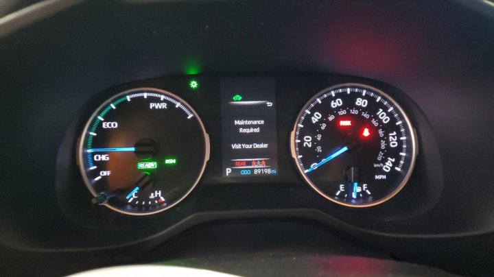 Toyota RAV4 XLE 2021