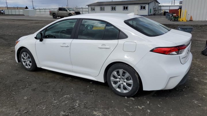 Toyota Corolla LE 2024