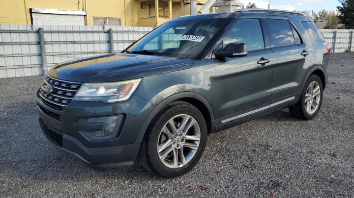 Ford Explorer XLT 2016