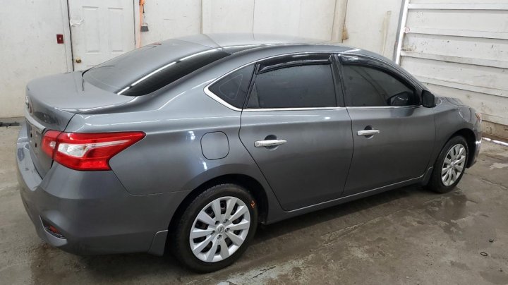 Nissan Sentra S 2019