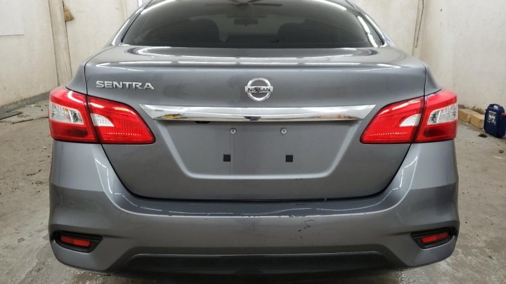 Nissan Sentra S 2019
