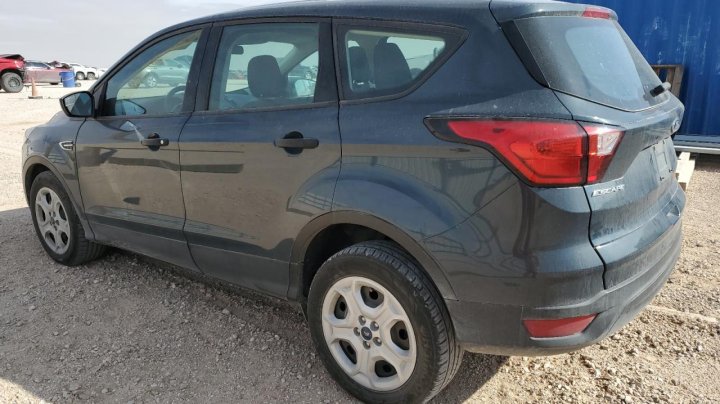 Ford Escape S 2019