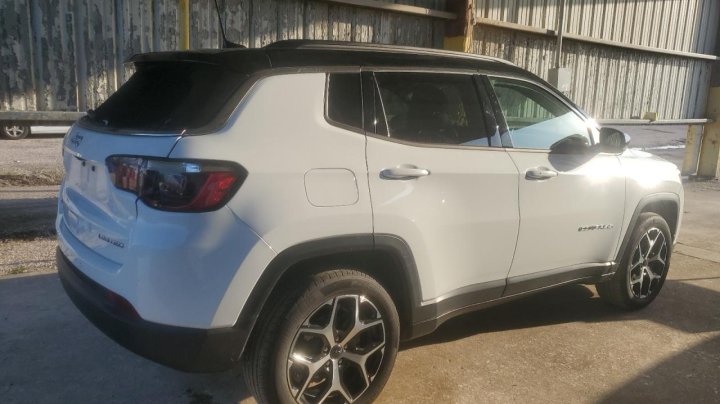 JEEP COMPASS LIMITED 2025