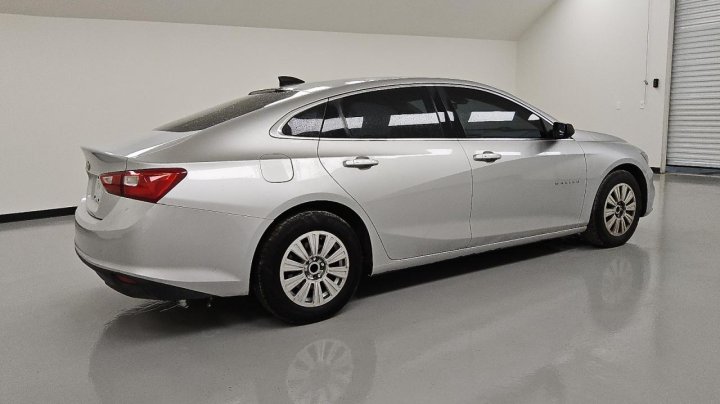 Chevrolet Malibu LS 2017