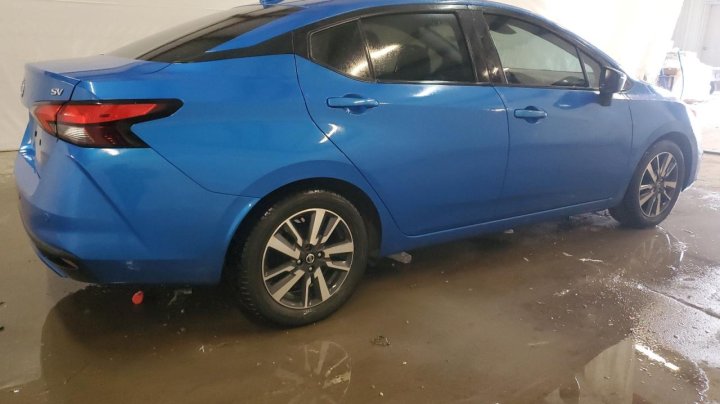 Nissan Versa SV 2020
