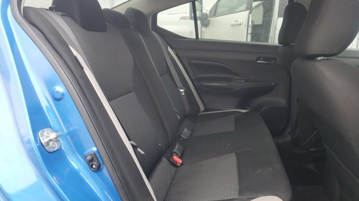 Nissan Versa SV 2020