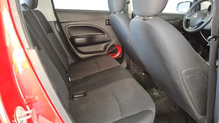Mitsubishi Mirage ES 2017