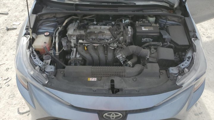 Toyota Corolla LE 2021