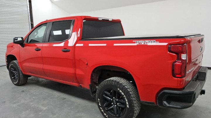 Chevrolet Silverado K1500 TRAIL BOSS CUSTOM 2021