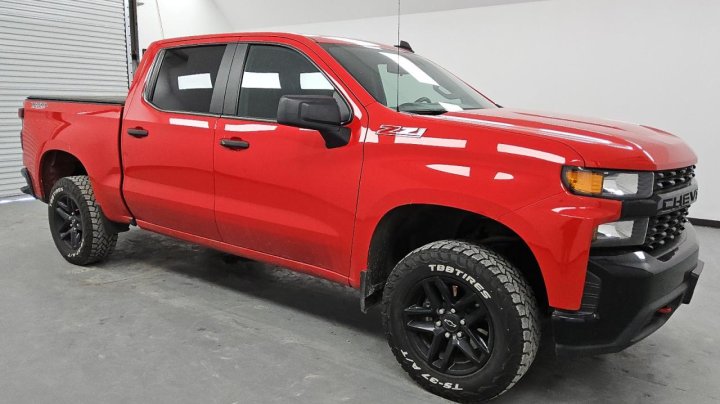 Chevrolet Silverado K1500 TRAIL BOSS CUSTOM 2021