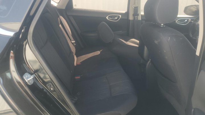 Nissan Sentra S 2018