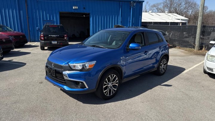 Mitsubishi Outlander ES 2017