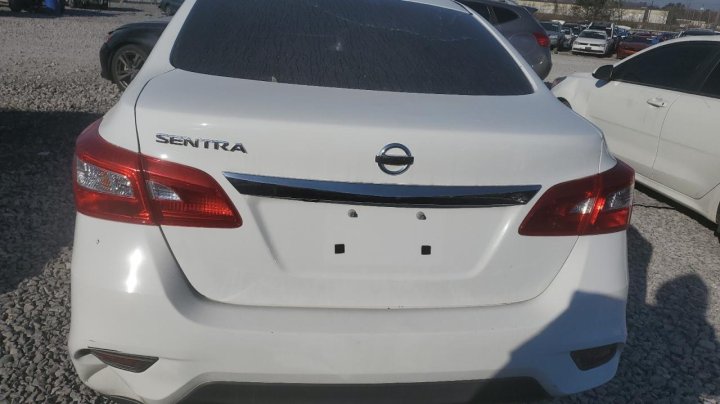Nissan Sentra S 2018