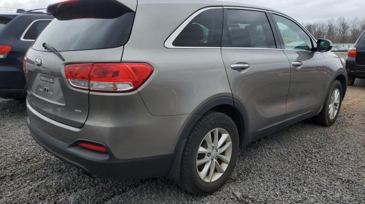 KIA Sorento LX 2017
