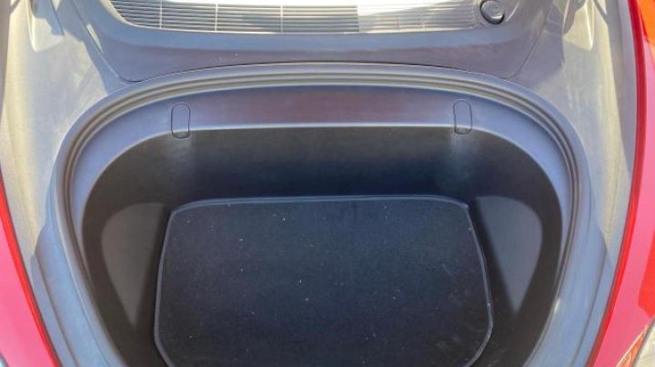 Tesla Model 3  2018