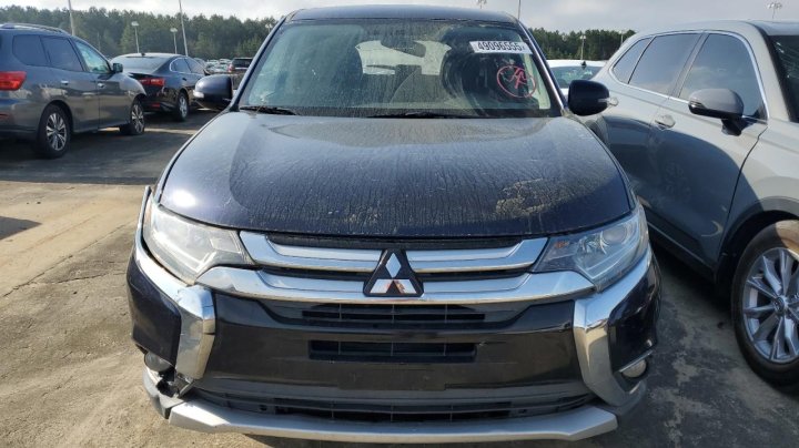 Mitsubishi Outlander SE 2016
