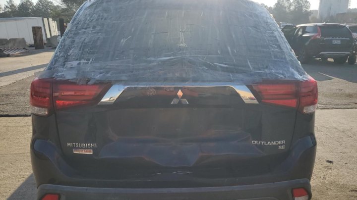Mitsubishi Outlander SE 2016