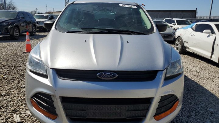 Ford Escape S 2016