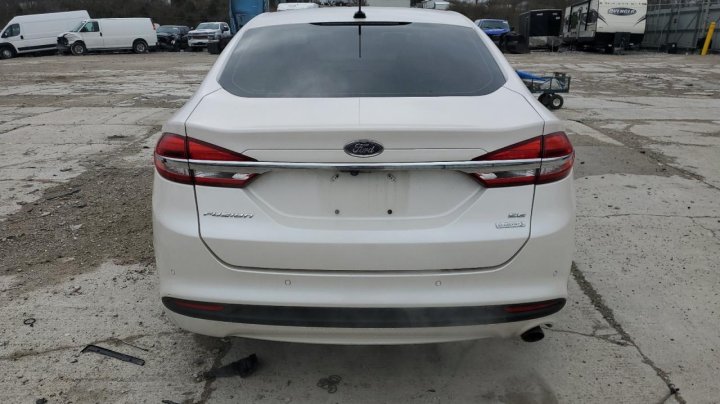 Ford FUSION SE 2018