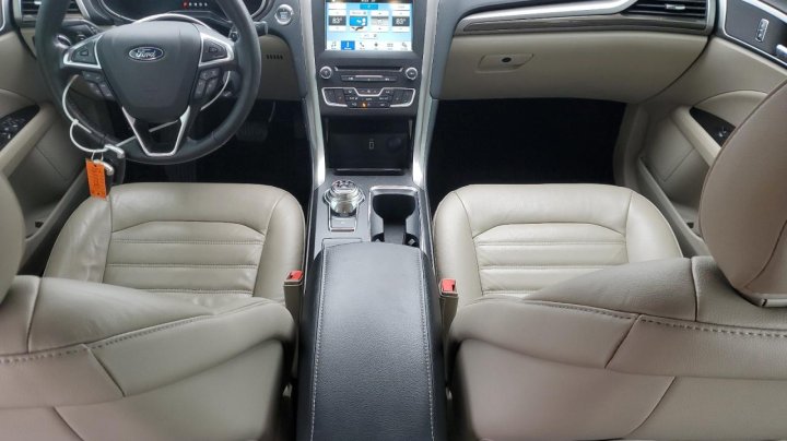 Ford FUSION SE 2018