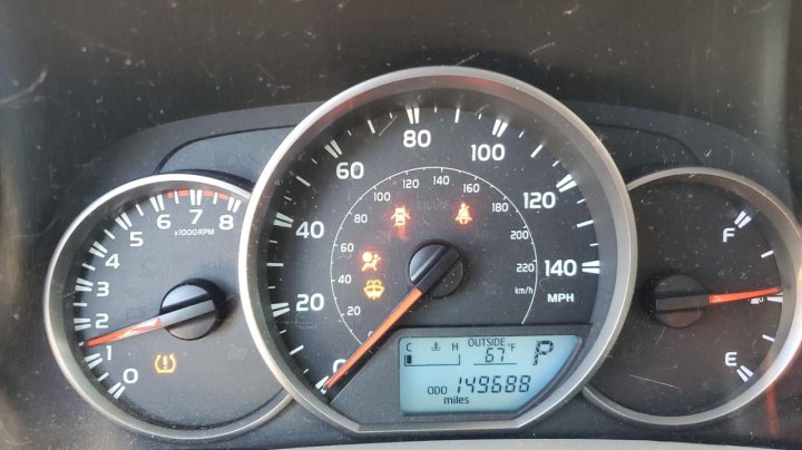 Toyota RAV4 LE 2016