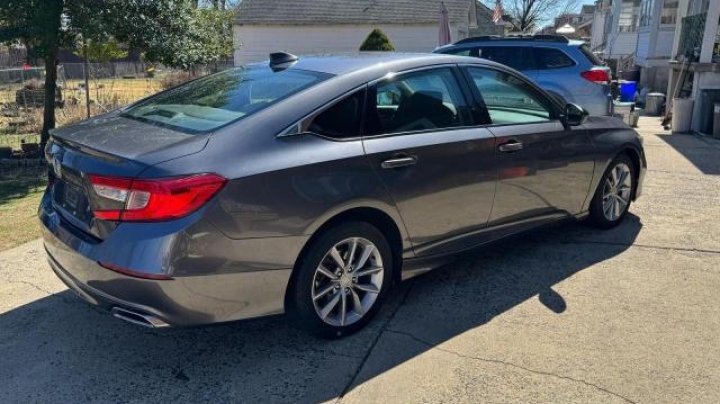 Honda Accord LX 2021