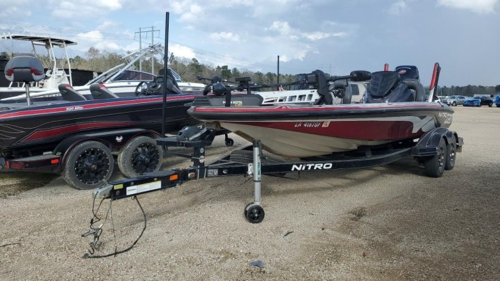 Tracker Marine/trl  2016