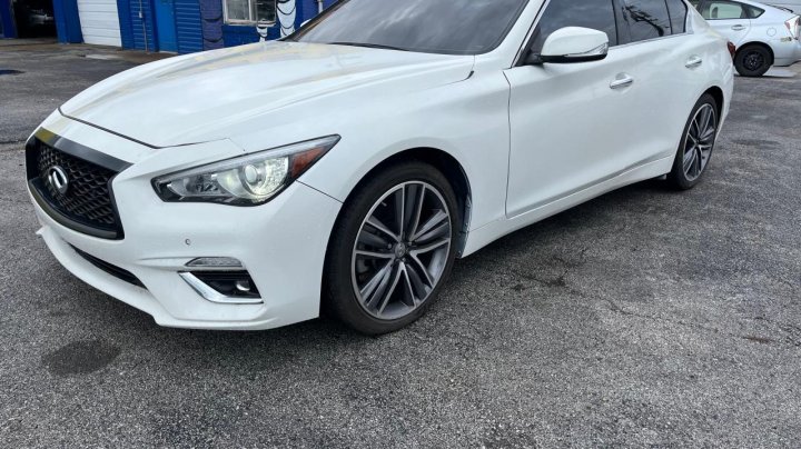 INFINITI Q50 LUXE 2021