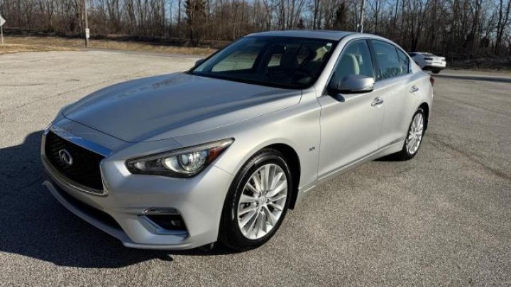 INFINITI Q50 LUXE 2018
