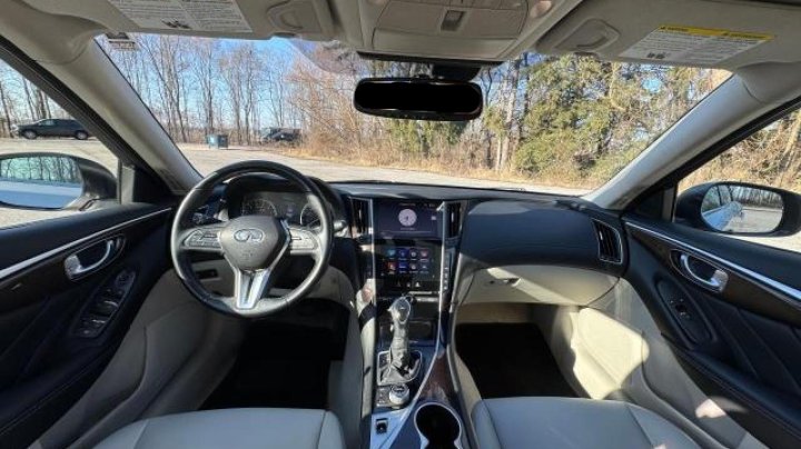 INFINITI Q50 LUXE 2018