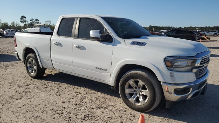 RAM 1500 LARAMIE 2020