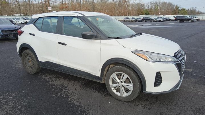 Nissan Kicks S 2022