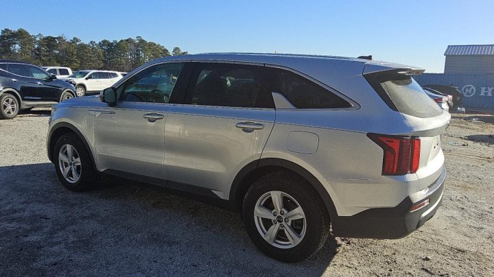 KIA Sorento LX 2021