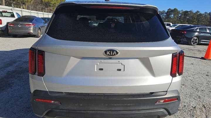 KIA Sorento LX 2021