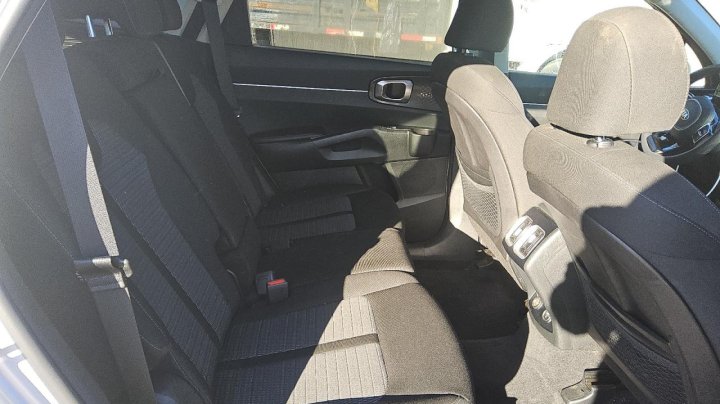 KIA Sorento LX 2021