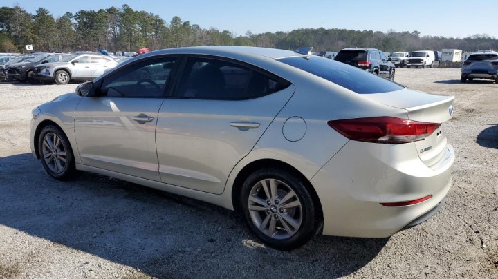 Hyundai Elantra SE 2017