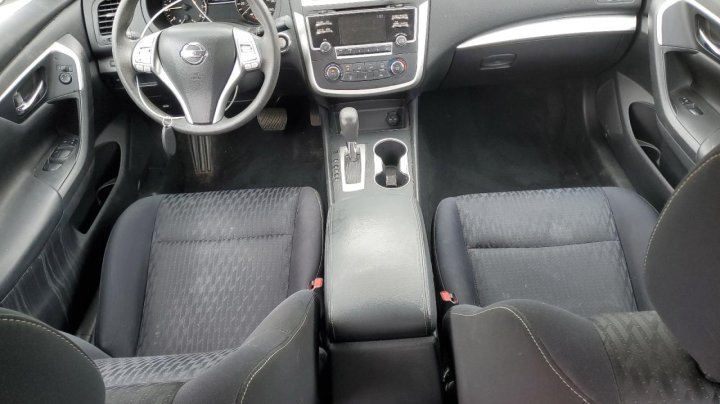 Nissan Altima 2.5 2017