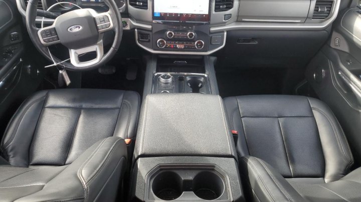 Ford EXPEDITION MAX XLT 2023