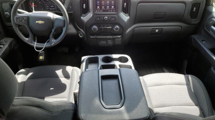 Chevrolet Silverado C1500 CUSTOM 2022