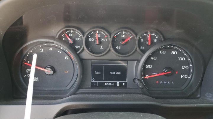Chevrolet Silverado C1500 CUSTOM 2022