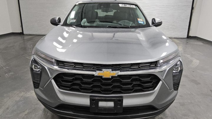 Chevrolet Trax LS 2024