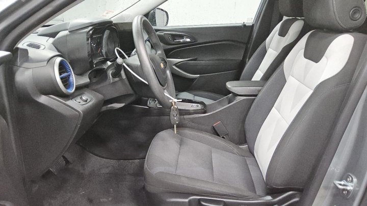 Chevrolet Trax LS 2024