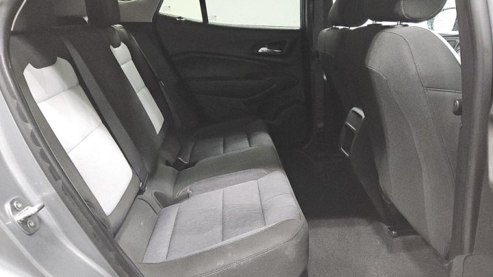 Chevrolet Trax LS 2024