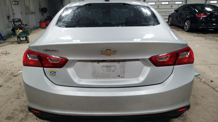 Chevrolet Malibu LS 2020