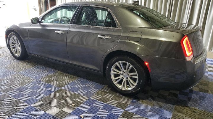 CHRYSLER 300C  2017