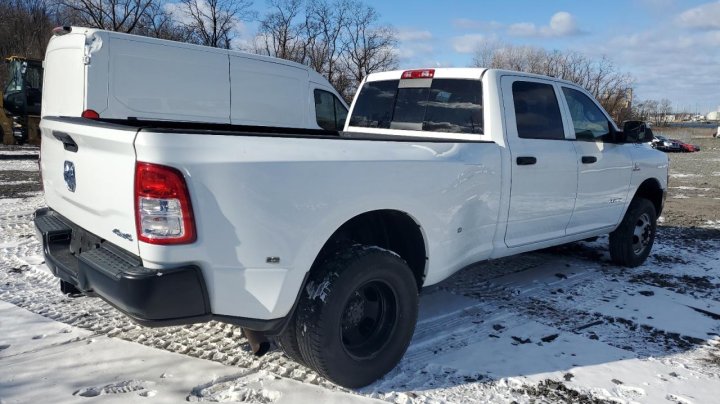 RAM 3500 TRADESMAN 2022