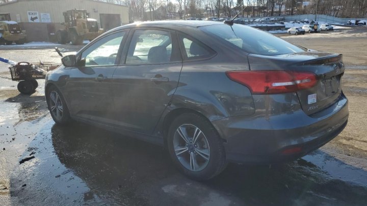 Ford Focus SE 2017