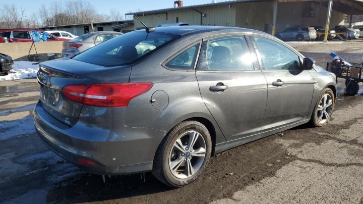 Ford Focus SE 2017