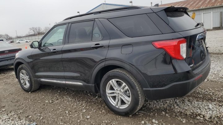 Ford Explorer XLT 2023