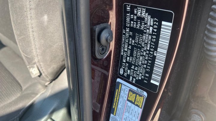 KIA Sorento LX 2015